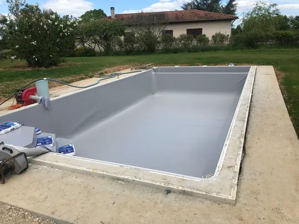 Rénovation piscine avec pose de liner
